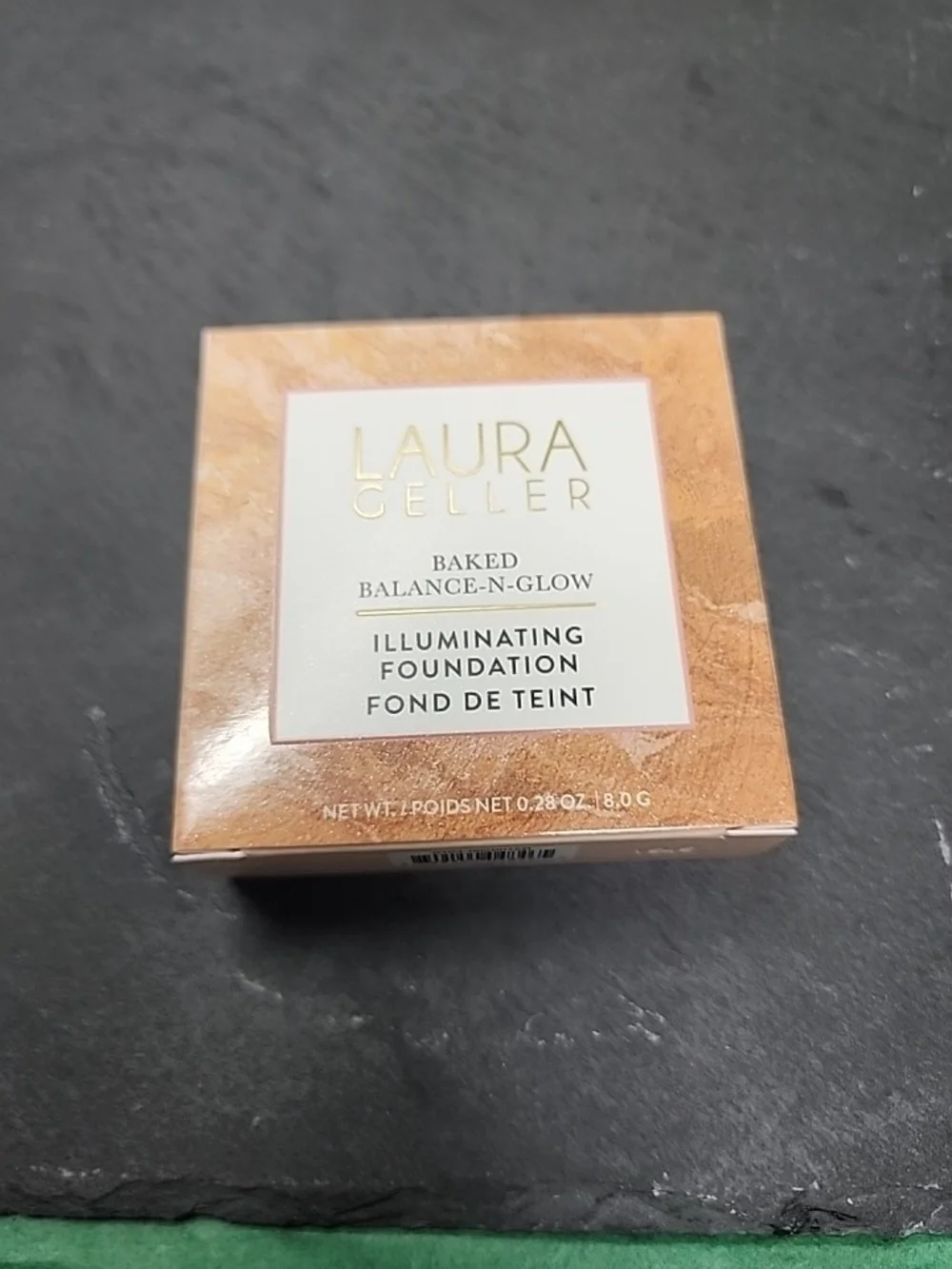 Laura Geller Illuminating Baked Balance-N-Glow Foundation - Bronze